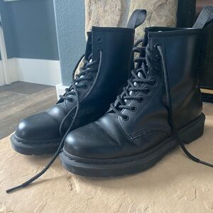 All Black Docs